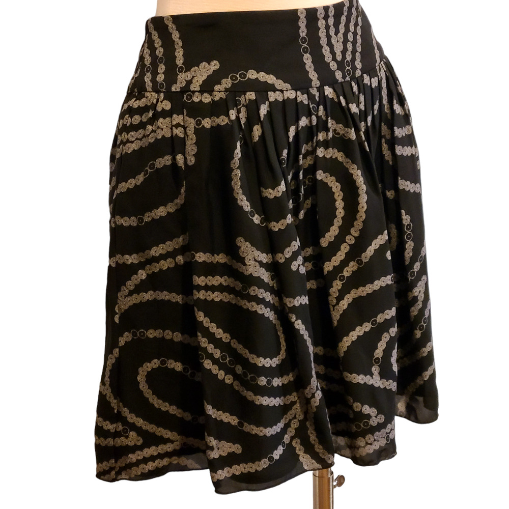 Banana Republic Womens Skirt Sz 4 Black Cream 100% Silk Flowing Abstract Boho - Picture 4 of 12